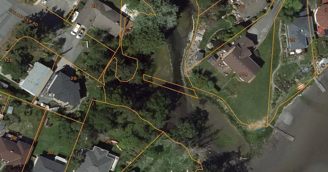 Aerial view of Stillwater Road end area with property boundary overlays