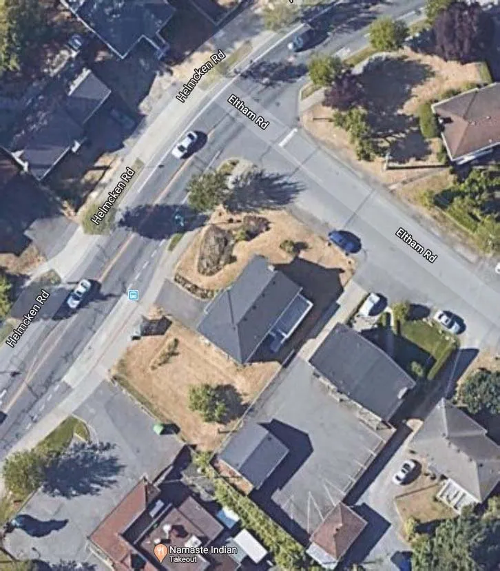Survey map focusing on existing building footprint at 250 Helmcken Road