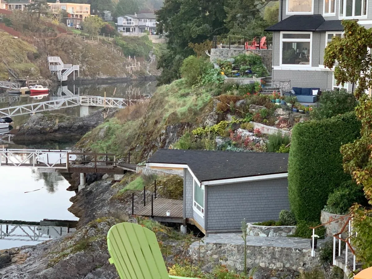Example of a neighbor's accessory building on the shoreline