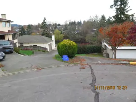 End of Mesher Place facing north