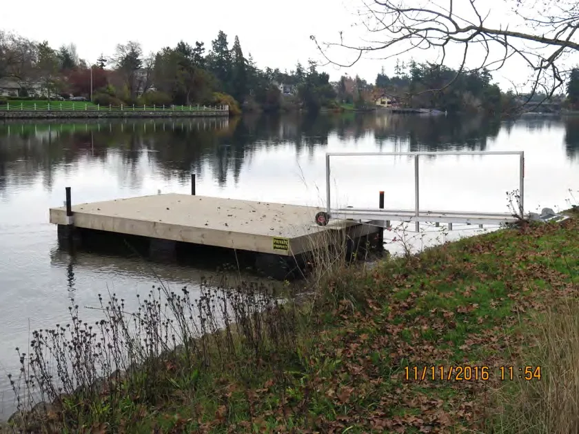 Dock built on public land at Garthland Road