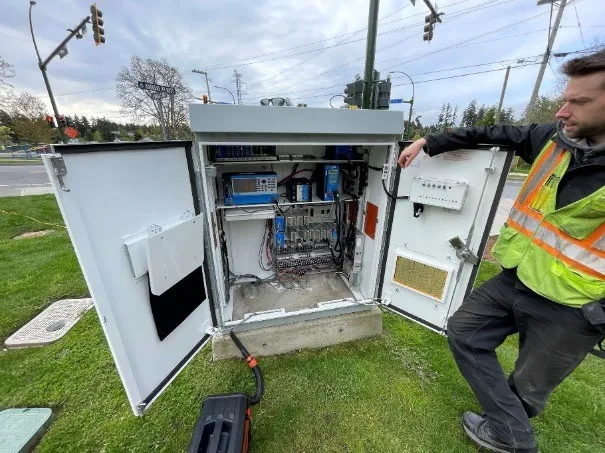 Inspection of a traffic signal controller