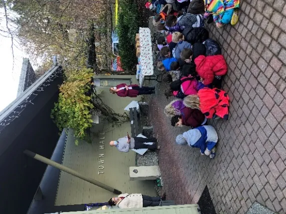 Students from View Royal Elementary School visiting Town Hall