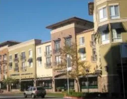 Multi-unit apartment/townhouse complex