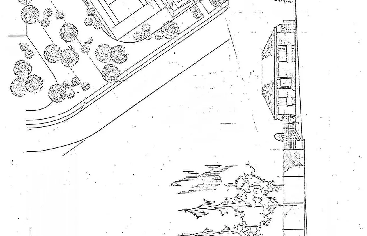 Middle portion of site plan showing the recreation centre building floor plan and Glentana Road