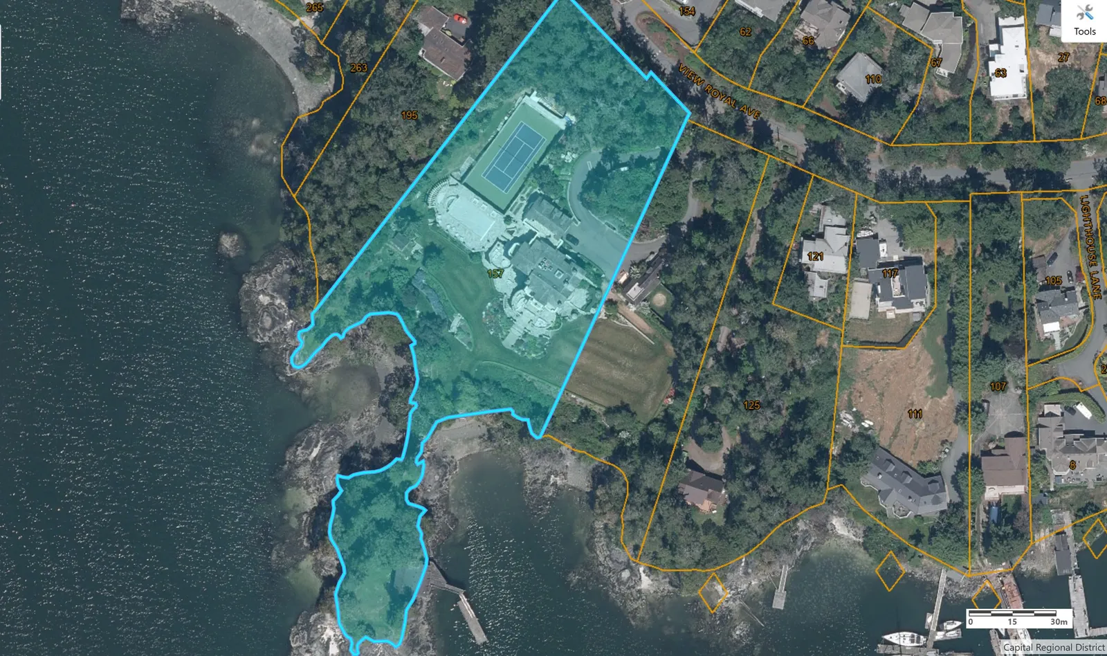 Aerial map of the subject property at 157 View Royal Ave highlighting the dwelling and the proposed accessory building location