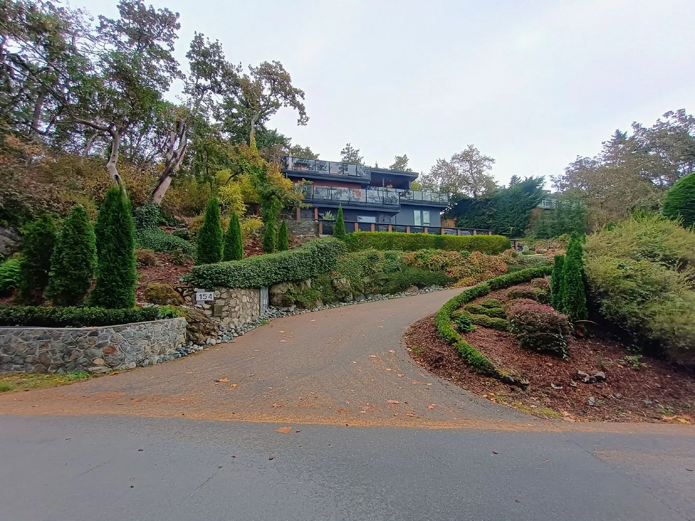 Exterior view of 154 View Royal Avenue, located north of the subject property.