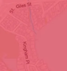 Map detail of Giles St and Kingham Pl area showing parcels with no sidewalk frontage (red outlines)