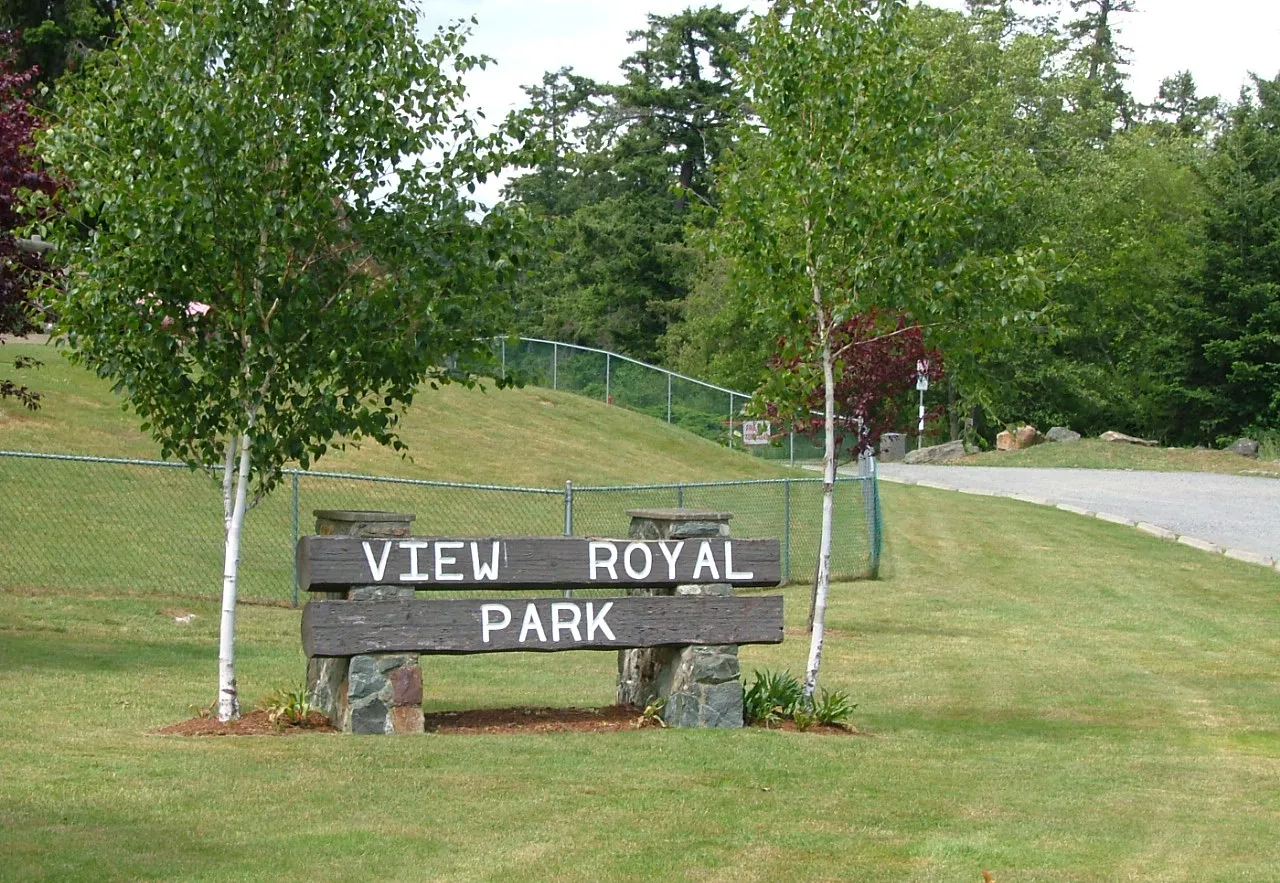 Entrance sign for View Royal Park