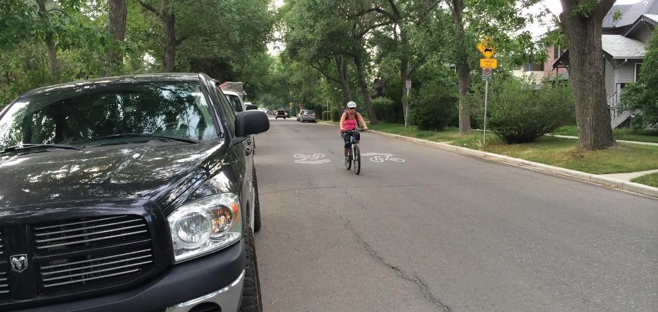 Example of a protected bike lane with delineator posts