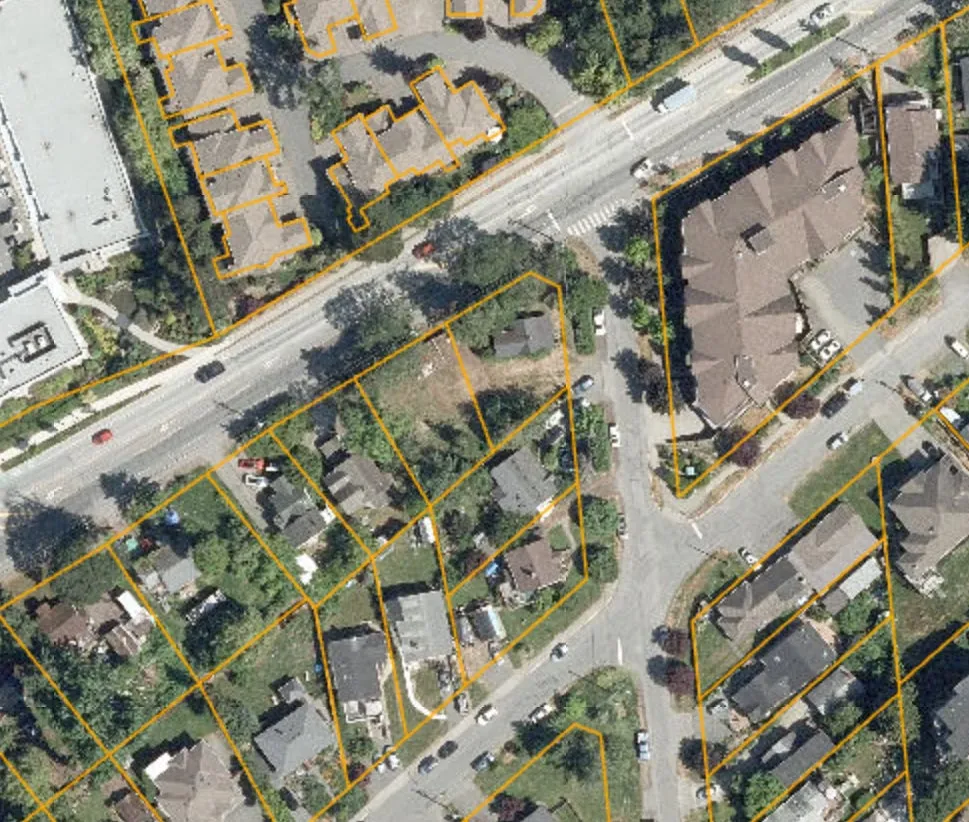 Close-up aerial view of the properties at 14, 14A Helmcken Road and 6 Camden Avenue