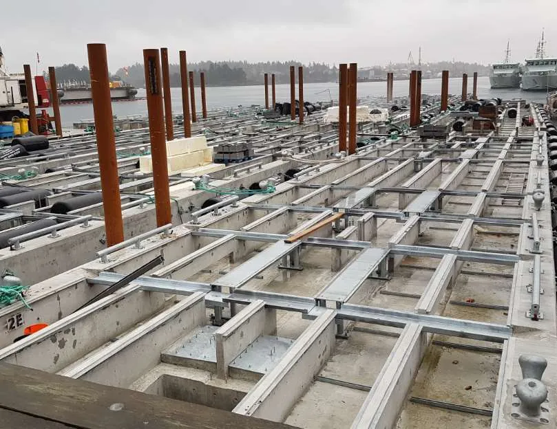 Construction progress showing float structures and piles, October 29, 2018