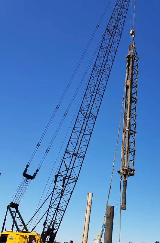 Crane lifting equipment for pile installation