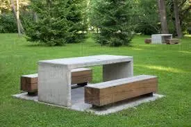 Wavy wood bench