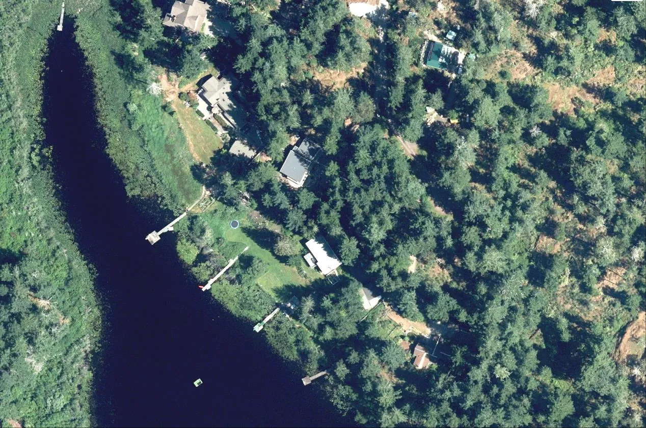 Aerial photograph showing the proposed dock location on Mackenzie Lake
