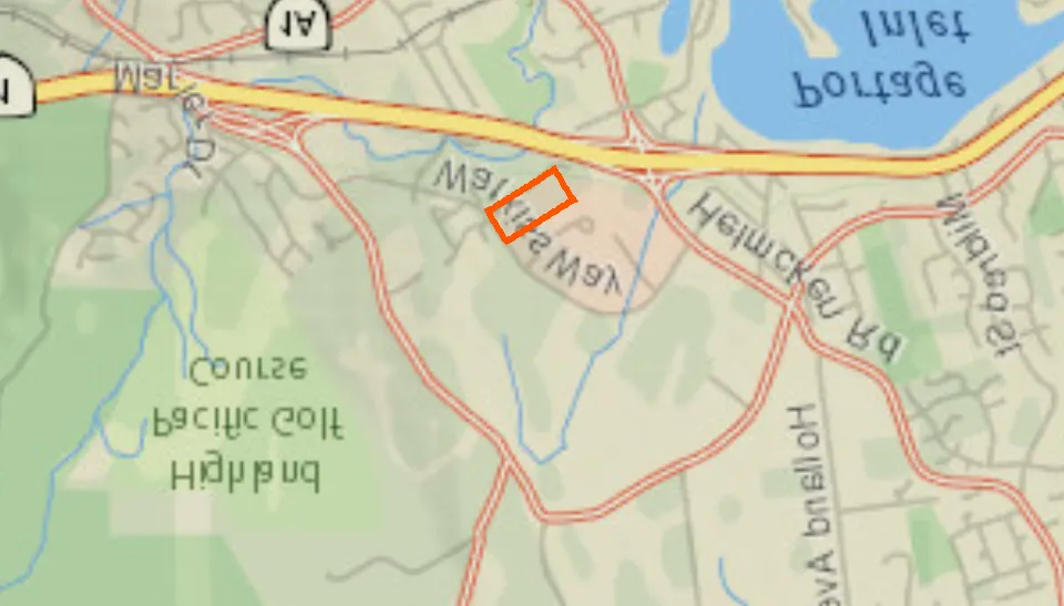 Location map showing 9 Erskine Lane in relation to Highland Pacific Golf Course, Helmcken Rd, and Portage Inlet, with a scale bar from 0 to 4 Kilometers